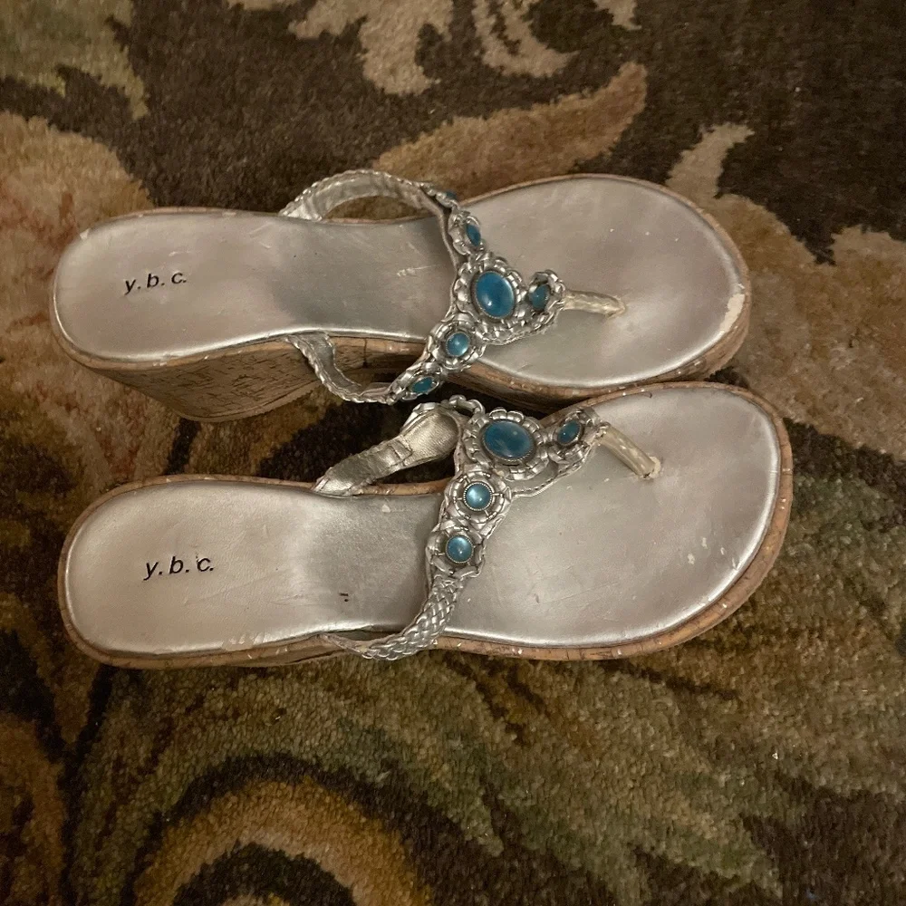 Shoes - Picture 2 of 3